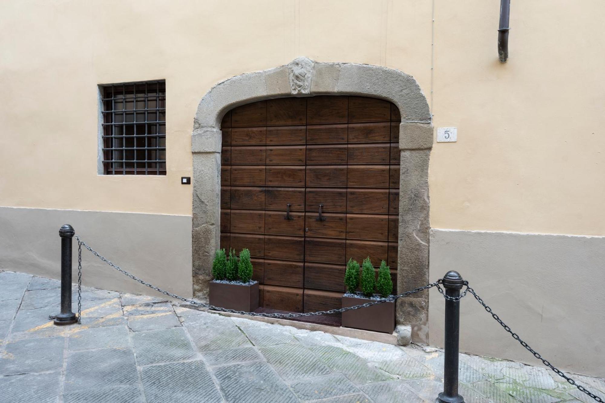 Fioraia5 Dimora